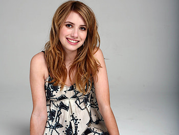 Emma Roberts Cute, emma-roberts, celebrities, girls HD wallpaper
