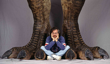 Steven Spielberg, Happy birtay, Celebrating the wunderkind filmmaker HD wallpaper