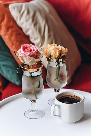 Coffee, Flower, Miscellanea, Miscellaneous, Rose Flower, Rose, Cup, Glasses, Goblets HD phone wallpaper
