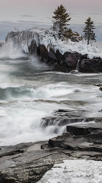 Lake Superior, Thunder Bay, Ontario, Winter HD phone wallpaper