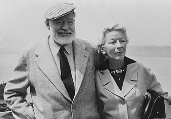 Ernest Hemingway, Hated women, Absolutely did not, Observer HD wallpaper