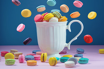 Sweets, colorful, macaron and cup HD wallpaper