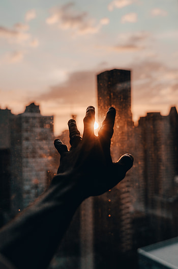 Sun, City, Hand, Miscellanea, Miscellaneous, Beams, Rays, Fingers HD phone wallpaper