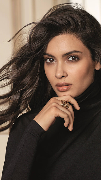 Diana penty, bollywood actress, beautiful HD phone wallpaper