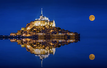 Mont Saint Michel, Moonlit view, France HD wallpaper