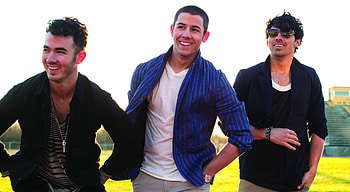 Jonas Brothers in , Vibrant , Music visuals, High-quality HD wallpaper