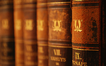 Old books, old book, books, old, book HD wallpaper