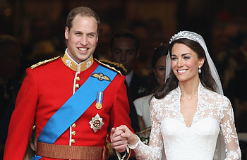 Prince William, Kate Middleton, Royal wedding moments, Memorable HD wallpaper
