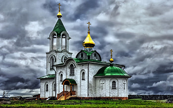 Church on a Cloudy Day, architecture, graphy, clouds, churches, sky HD wallpaper