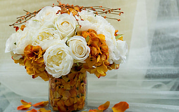 Flower Bouquet, Vase flowers bouquet , and mobile, Elegant arrangements HD wallpaper