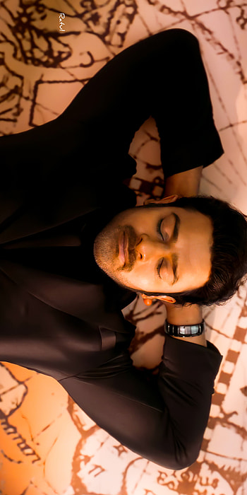 Prabhas, finger, Baahubali, radhe Shyam, Rebel Star, saaho HD phone wallpaper