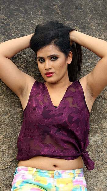 Anusha parda, telugu actress, navel show HD phone wallpaper
