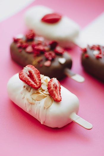 Food, Strawberry, Desert, Ice Cream, Fruit HD phone wallpaper