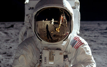 Apollo mission, Astonishing , Astronauts in action, Space adventure HD wallpaper