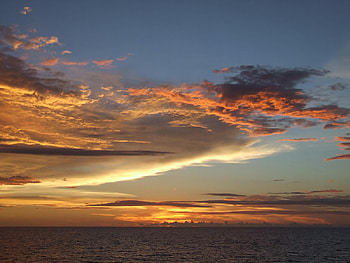 Days End, water, ocean, sunset HD wallpaper