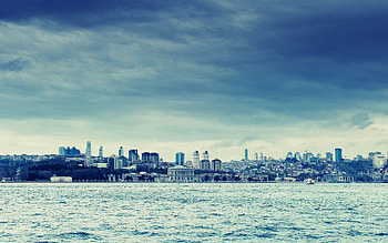 Cities, Sea, Waves, City, Building, Shore, Bank HD wallpaper