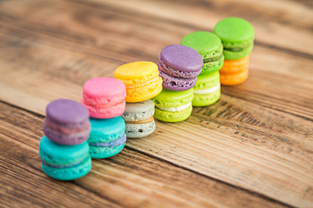 Sweets, colorful, arranged, macarons HD wallpaper