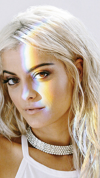 Bebe being a queen, brown eyes, smile, face, necklace, blonde, singer, music HD phone wallpaper