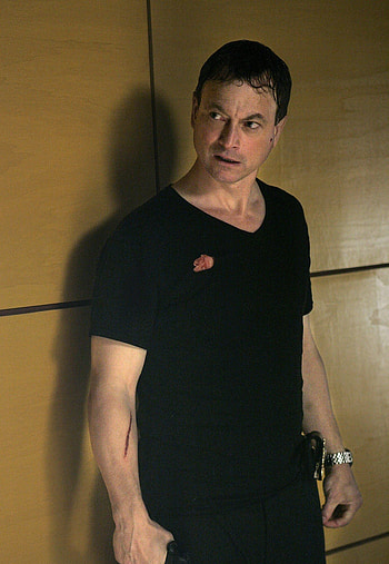 CSI: NY TV Series, Crime-solving drama, Intense investigations, Dramatic storyline HD phone wallpaper