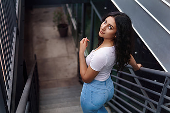 A Girl In White Tops On The Stairs, girls, model HD wallpaper
