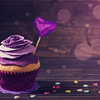 Beautiful roses, Cupcake art, , Vibrant colors HD phone wallpaper