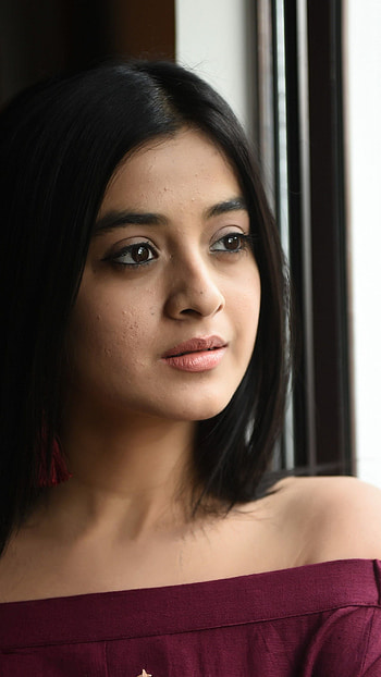 Dharshana banik, telugu actress HD phone wallpaper
