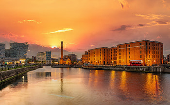 Liverpool Skyline, Albert Dock, Texasrv , Liverpool HD wallpaper