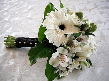 Flowers, Rose Flower, Rose, Alstroemeria, Bouquet, Gerbera, Handsomely, It's Beautiful HD wallpaper