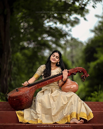 Anaswara Rajan, actress, traditional, beauty, veena, Mallu HD phone wallpaper