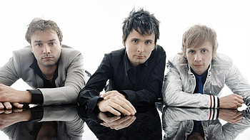Band suits, Muse fun product, Social group members, Human behavior HD wallpaper