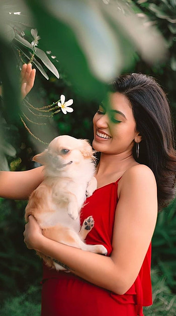 Anju Kurein, malayalam actress HD phone wallpaper