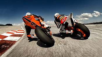 Valentino Rossi On Track, valentino-rossi, bikes, racing HD wallpaper
