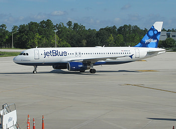 JetBlue Airways pilots, Flight attendants, Rape allegations, Criminal investigation HD wallpaper