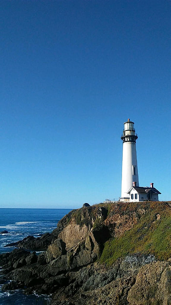 Lighthouse , que beauty, Serene landscapes, Captivating scene HD phone wallpaper