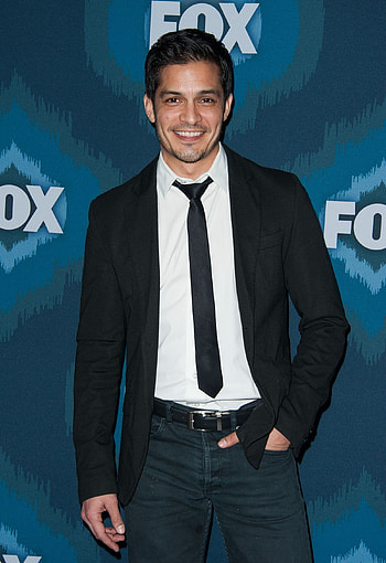 Nicholas Gonzalez, TV Shows, Melendez Ideas, Good Doctor HD phone wallpaper
