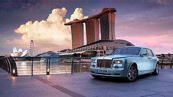 70 Rolls Royce Phantom, Icon of luxury, Timeless beauty, Automotive grandeur HD wallpaper