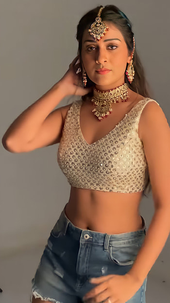 Payal rajput, , telugu actress HD phone wallpaper