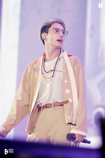 Jungkook, fashion design, performing arts HD phone wallpaper