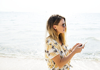 Woman with sunglasses, Girl, Summer, Dress, Sea, Woman, People, , Sunglasses HD wallpaper