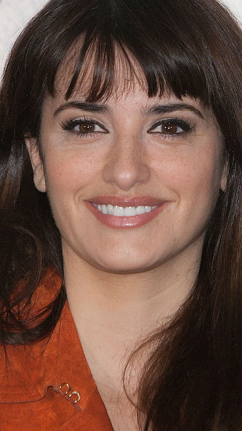 Penelope Cruz, hollywood actress, sexy gorgeous HD phone wallpaper