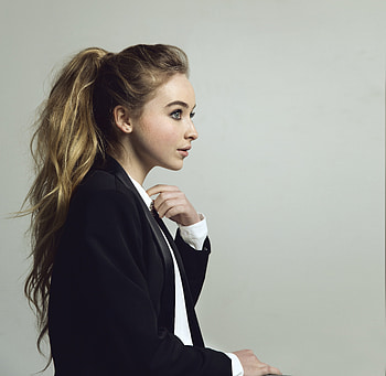 Sabrina Carpenter Singer , sabrina-carpenter, celebrities, girls, music, singer HD wallpaper