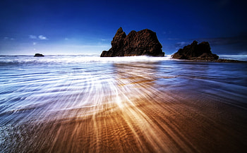 Ocean and Waves, waves, reflection, ocean, time lapse HD wallpaper