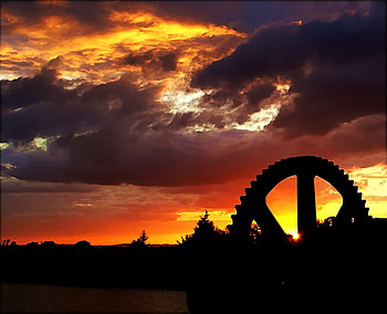 Sunset, popular, colors, orange, beauty, light, clouds, nature, sky, sun, evening, silhouette HD wallpaper