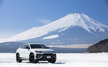 Lamborghini Urus Mountains, lamborghini-urus, lamborghini, 2019-cars, suv, cars HD wallpaper