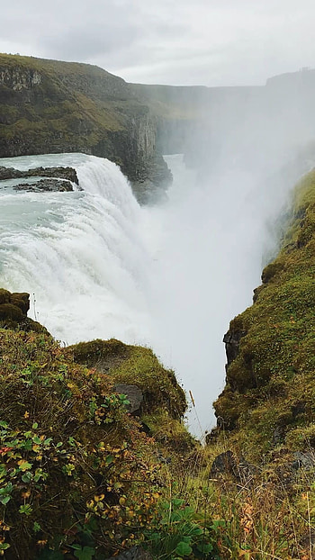 Gullfoss Waterfall, Iceland video, TV nature, Travel tours HD phone wallpaper