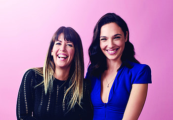 Gal Gadot And Patty Jenkins 2017, gal-gadot, celebrities, girls HD wallpaper