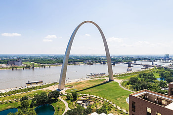 St. Louis skyline, Gateway Arch, Iconic landmark, Missouri HD wallpaper