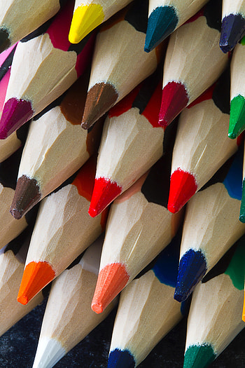 Macro, Multicolored, Motley, Colored Pencils, Spearhead, Prick, Colour Pencils, Imprisoned, Cloistered HD phone wallpaper