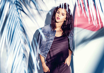 Selena Gomez Adidas Neo, selena-gomez, celebrities, music, girls HD wallpaper