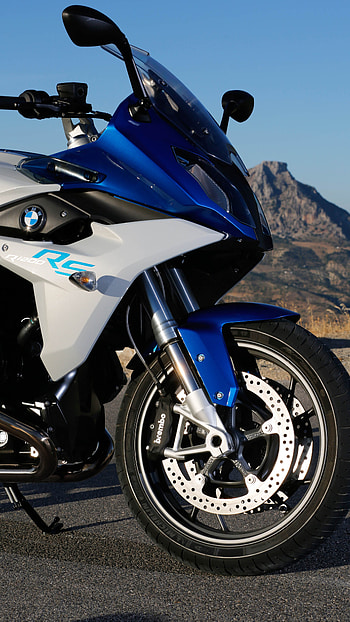 R15 Bike, Yamaha Sports Bike HD phone wallpaper